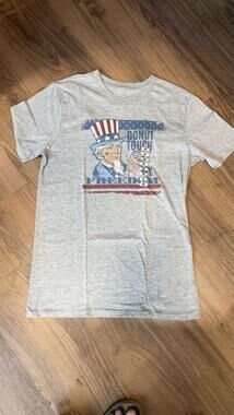 Donut Touch My Freedom Uncle Sam Patriotic Graphic T Shirt Gray Medium July 4th